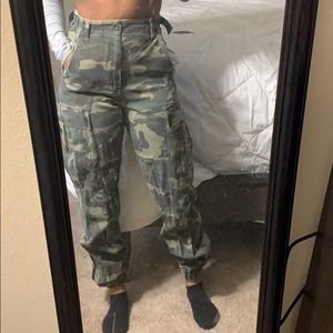 Army Cargo Joggers